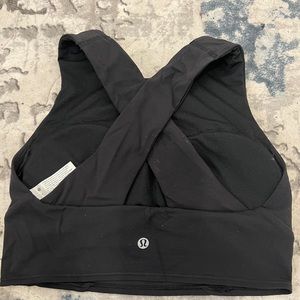 Lululemon sports bra black size 8